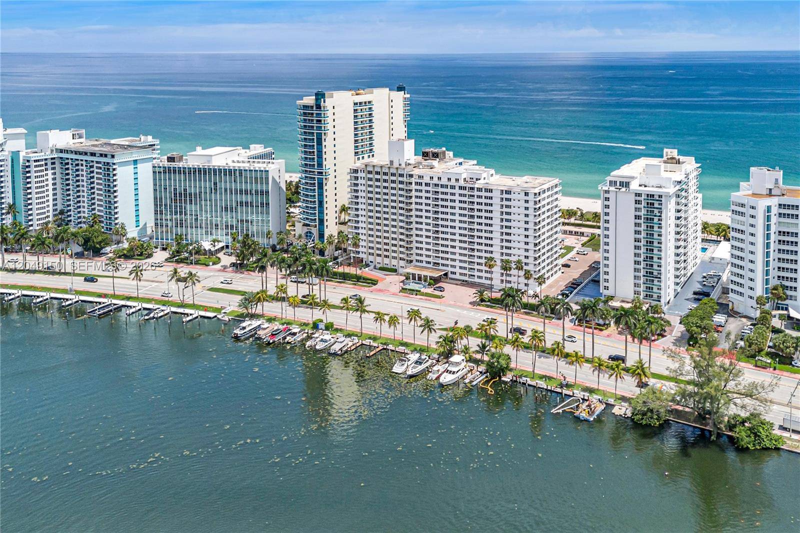 5005 Collins AveMiami Beach - Condo/Co-Op/Annual,Condo condo unit 509 - picture