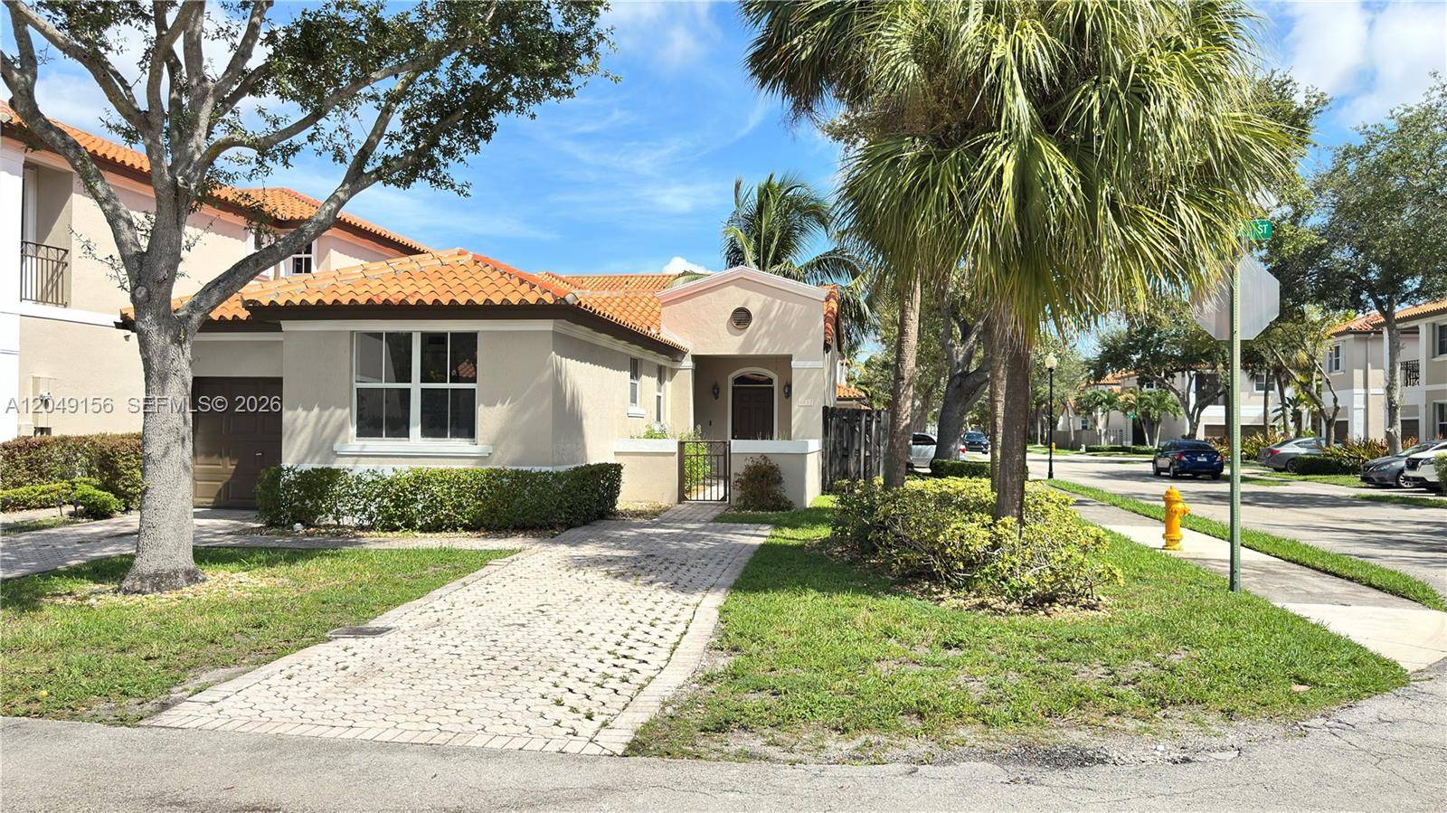 8337 NW 142nd StMiami Lakes - Single Family-Annual,House condo unit 8337 - picture