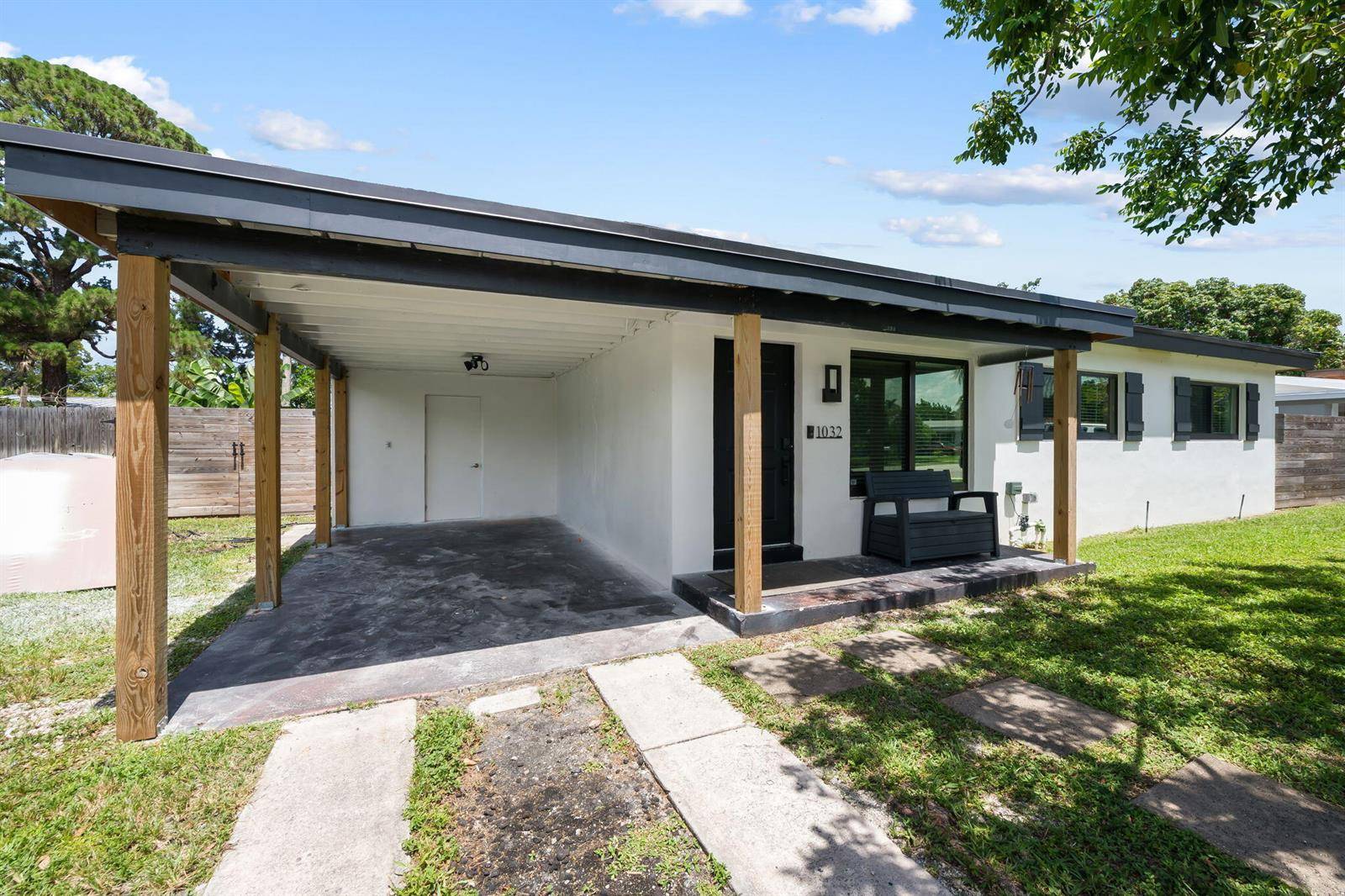 1032 SW 1stPompano Beach - picture