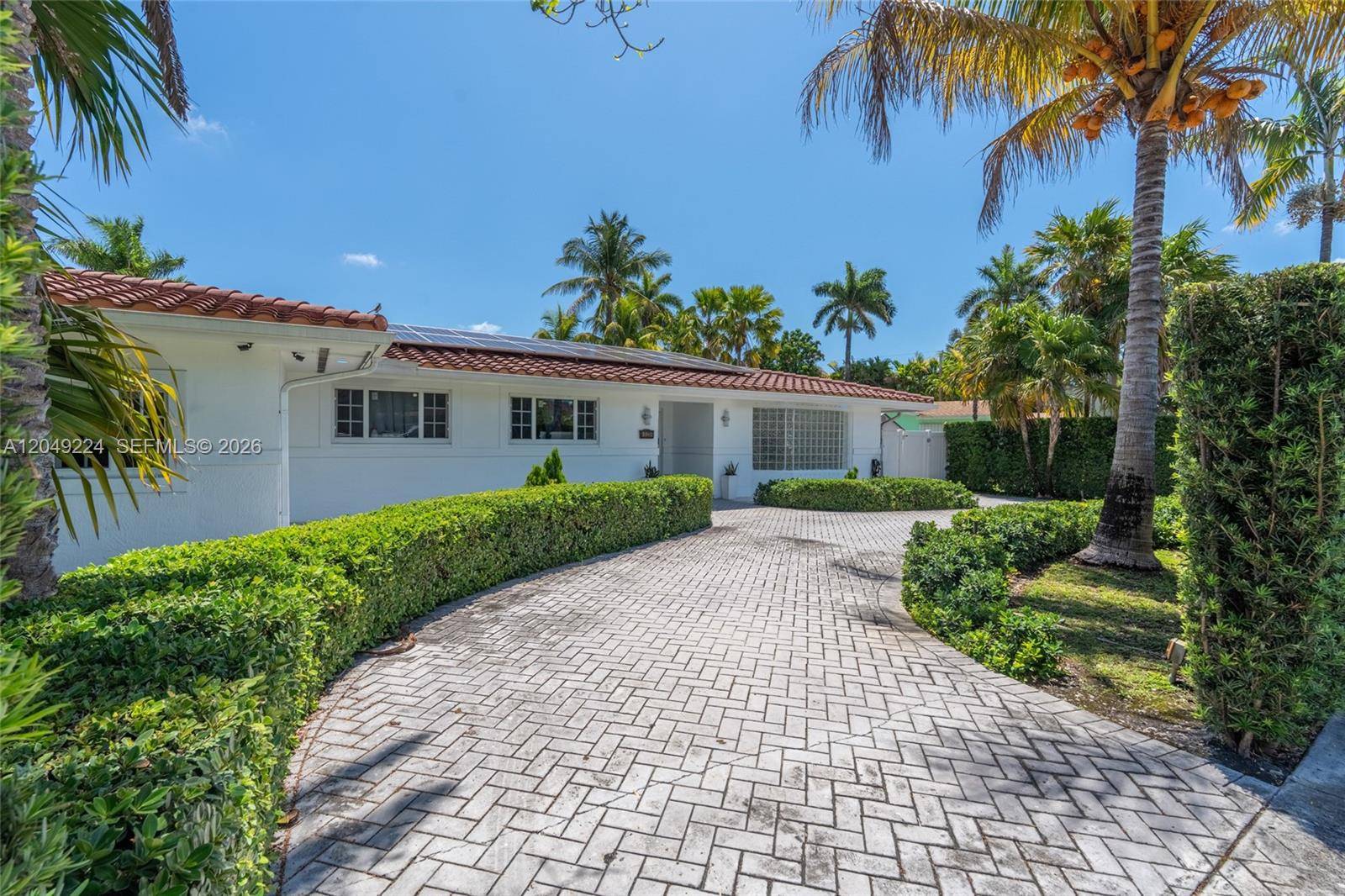 20235 Highland Lakes BlvdMiami - picture