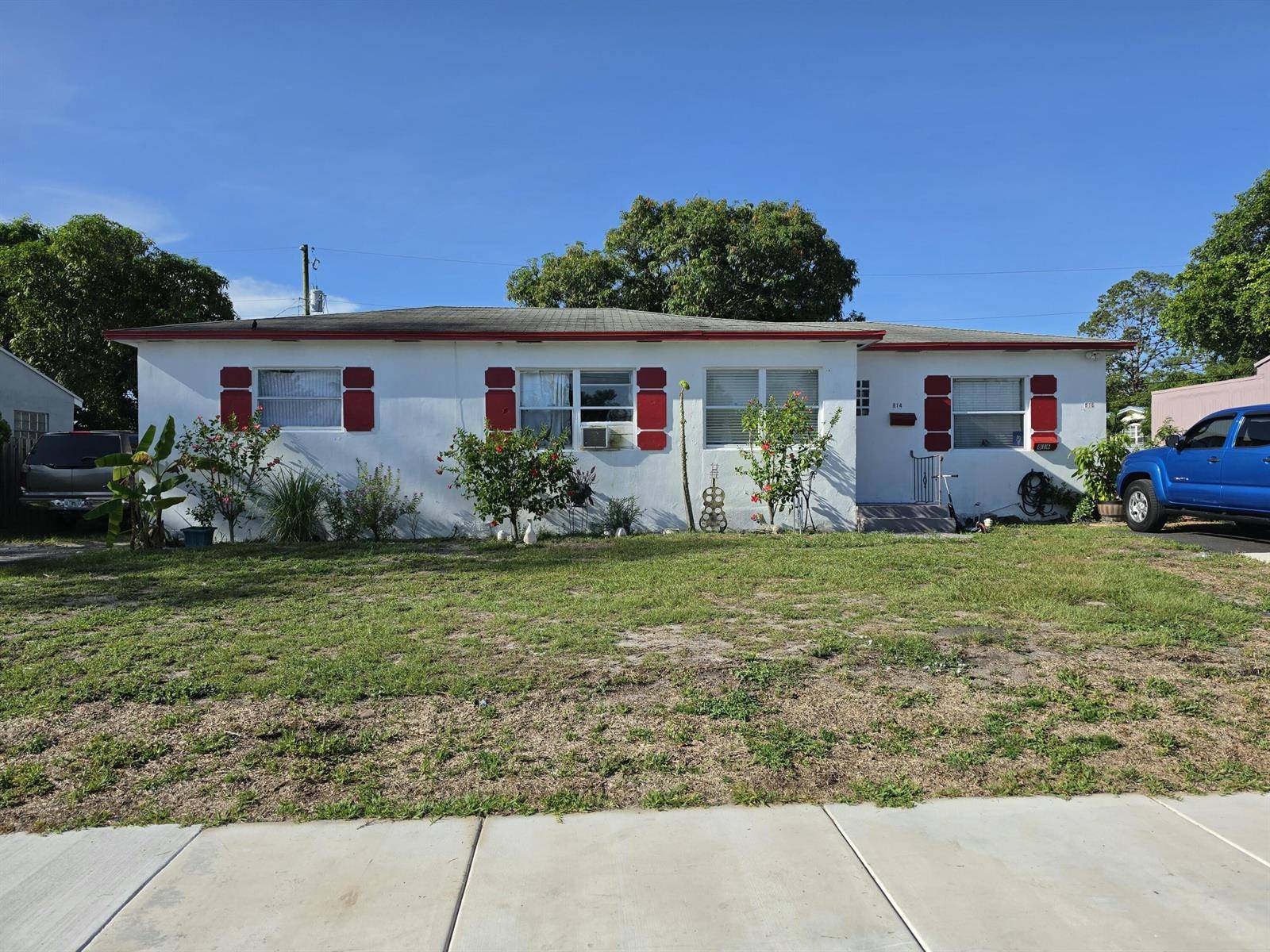 814 42ndWest Palm Beach - picture