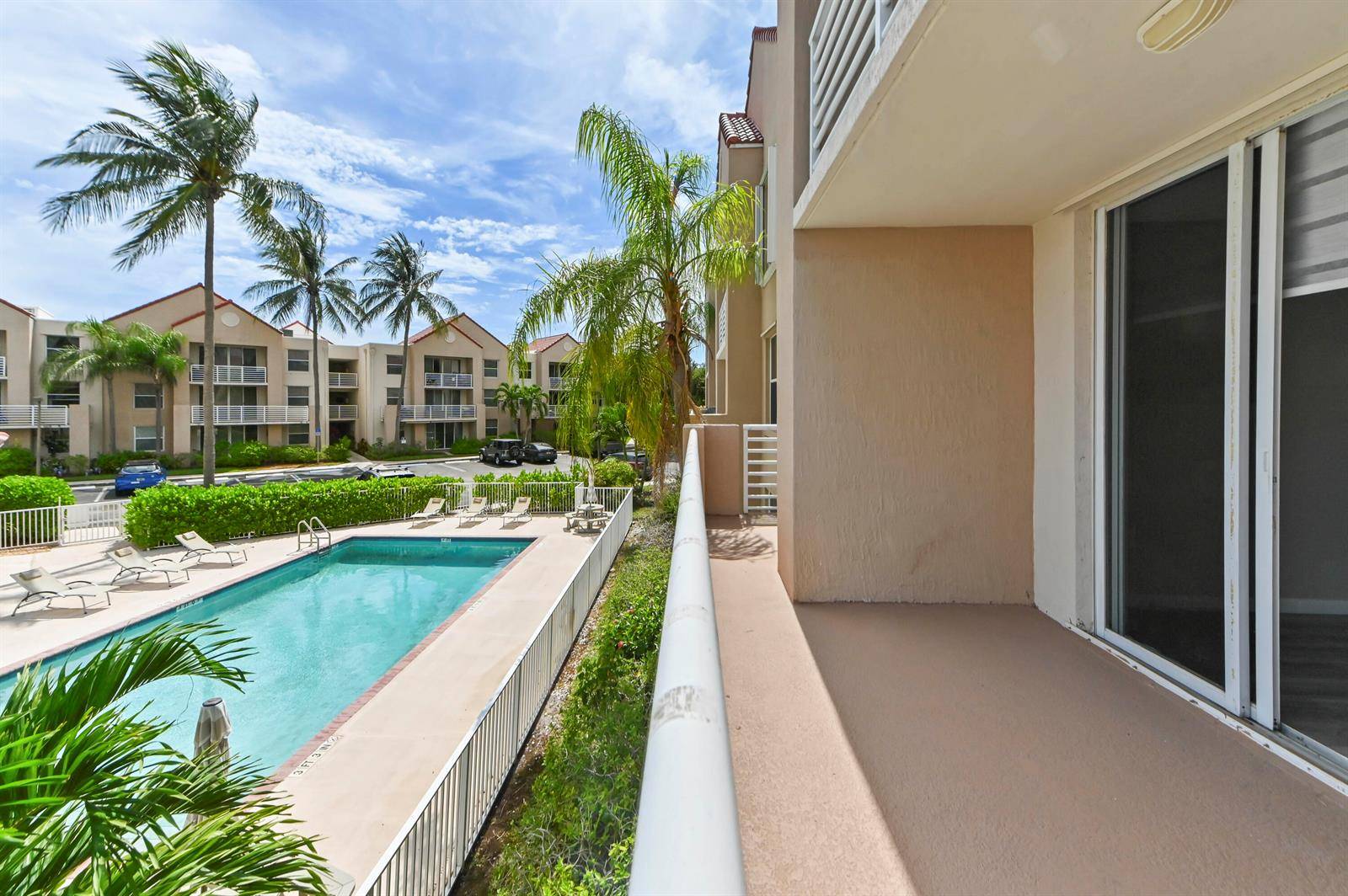 2711 Ocean ClubHollywood - OCEAN CLUB,Sheridan Ocean Club condo unit 207 - picture