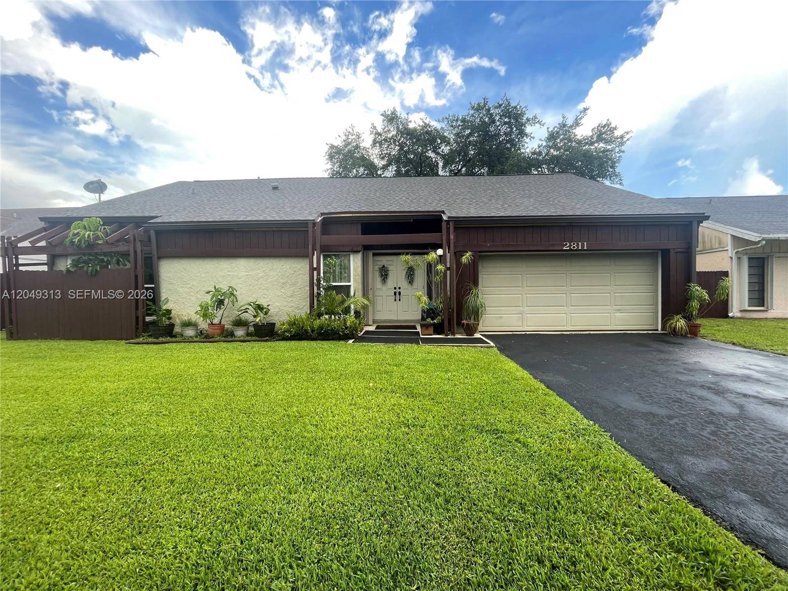 2811 Devonwood AveMiramar - picture