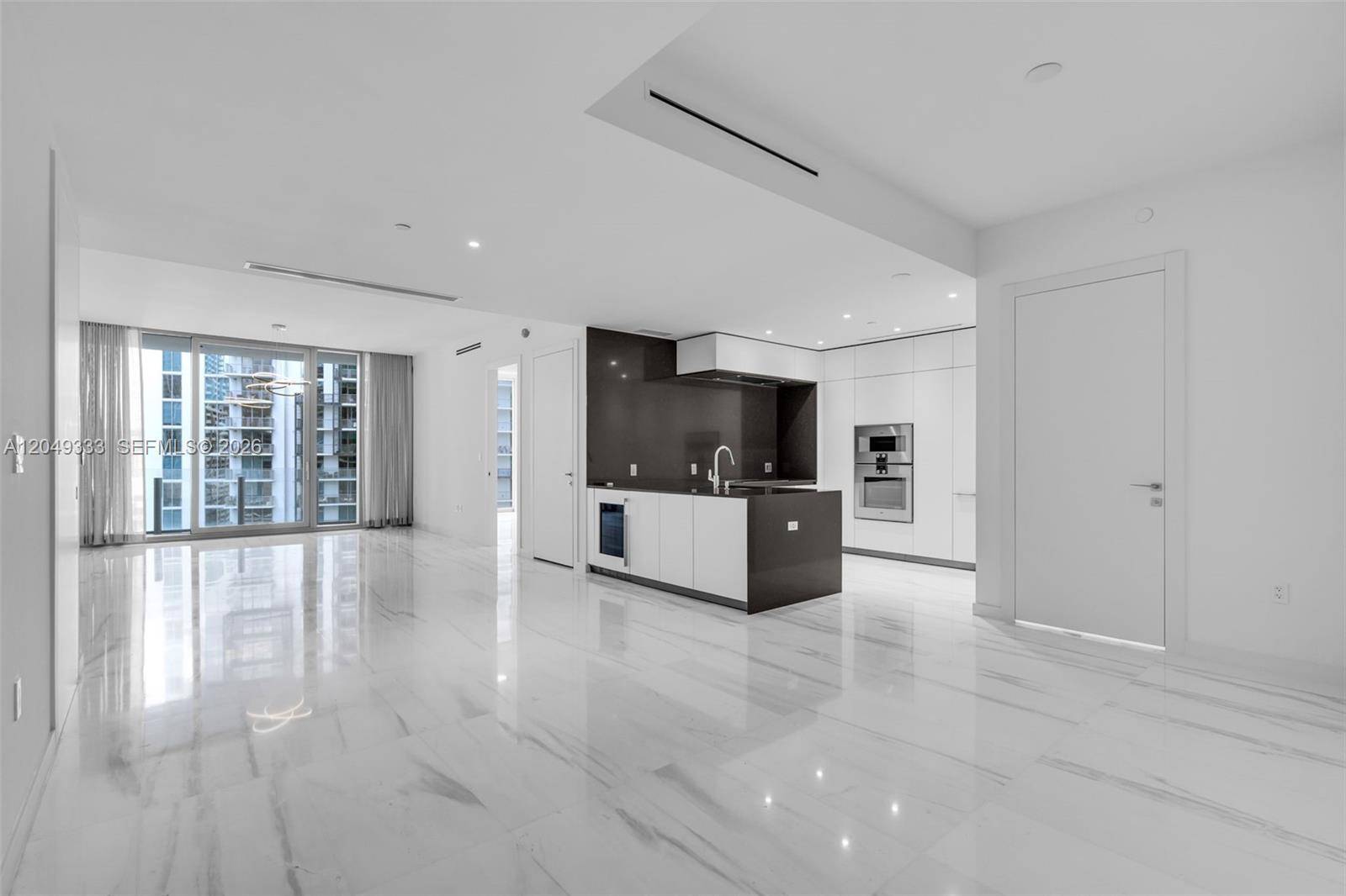 300 Biscayne Boulevard WayMiami - 300 BISCAYNE BLVD WAY COND condo unit 3009W - picture