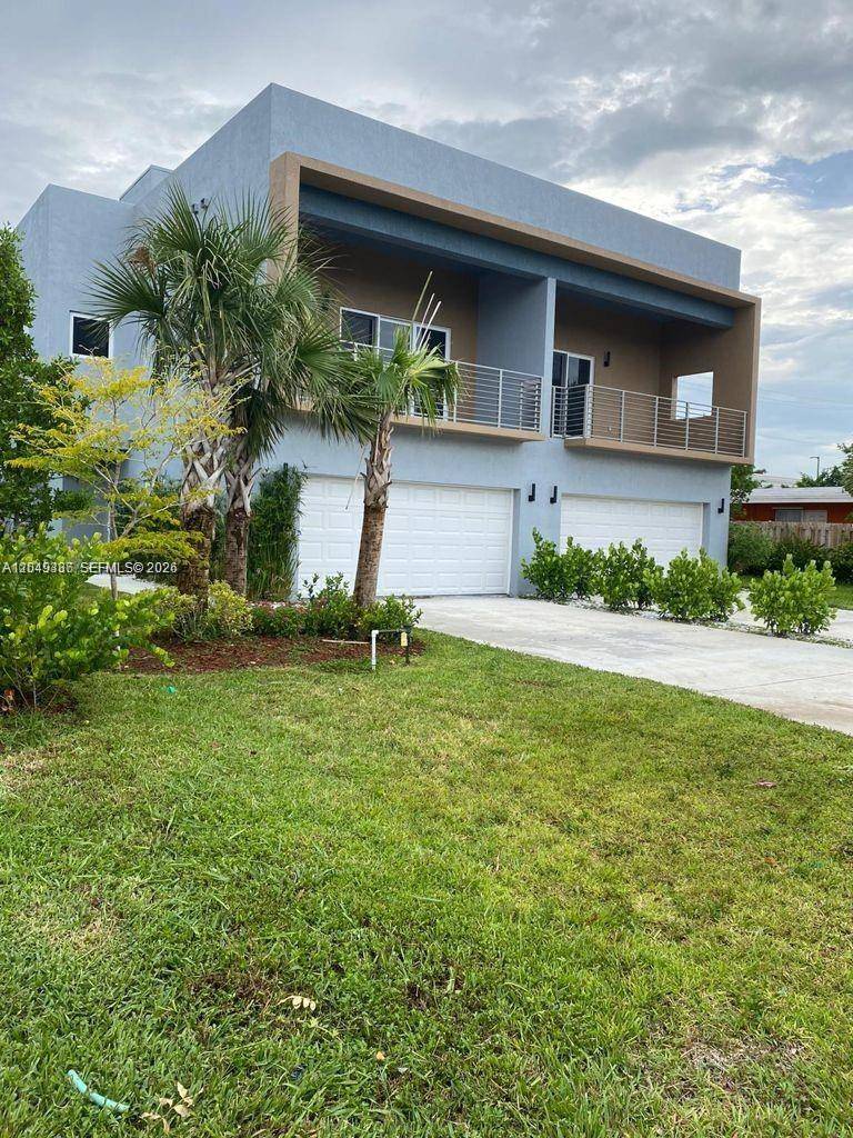1121 NE 23rd TerPompano Beach - Townhouse/Villa-Annual,Townhouse condo unit 1121 - picture