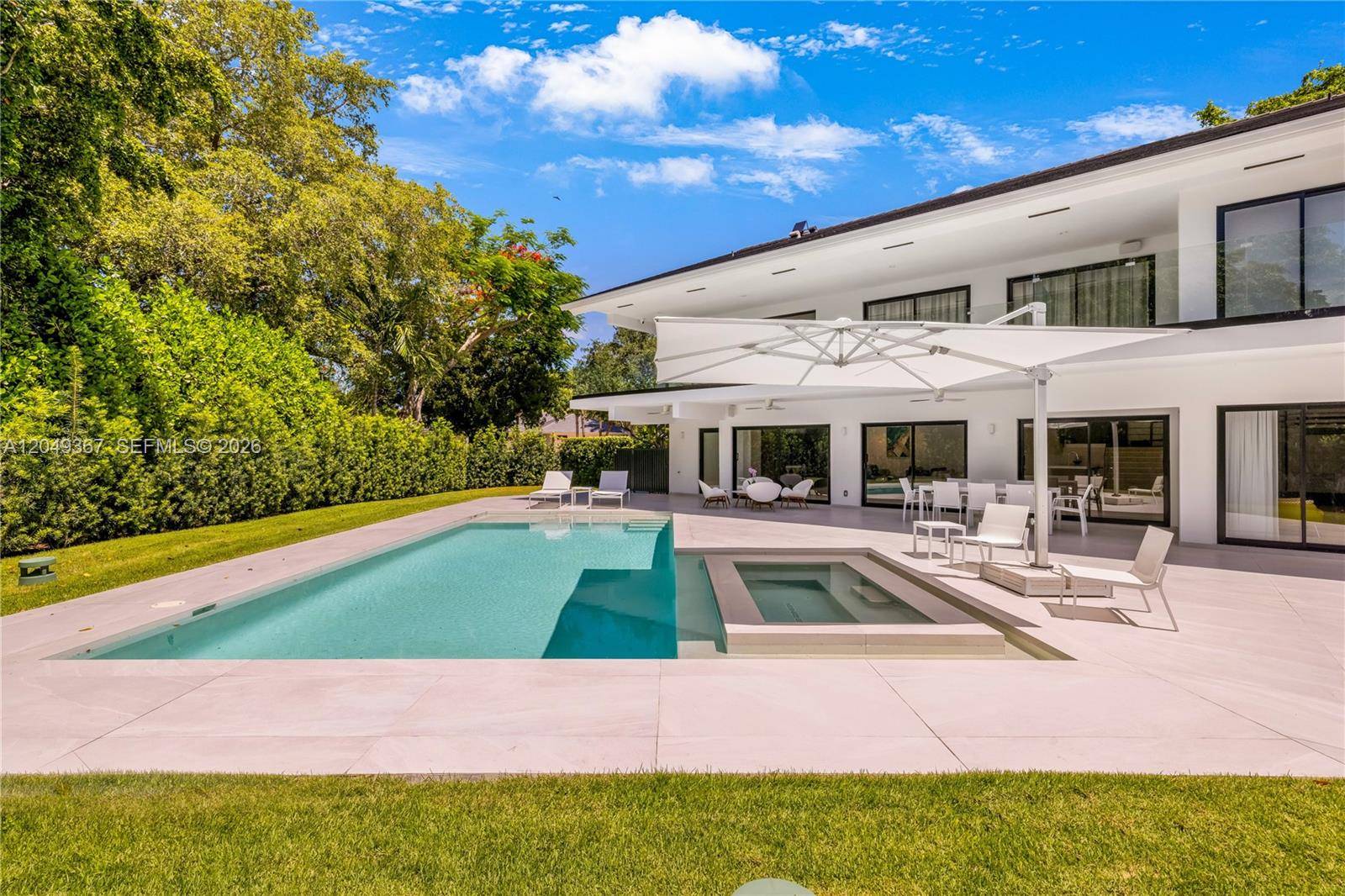 7180 E Lago DrCoral Gables - picture