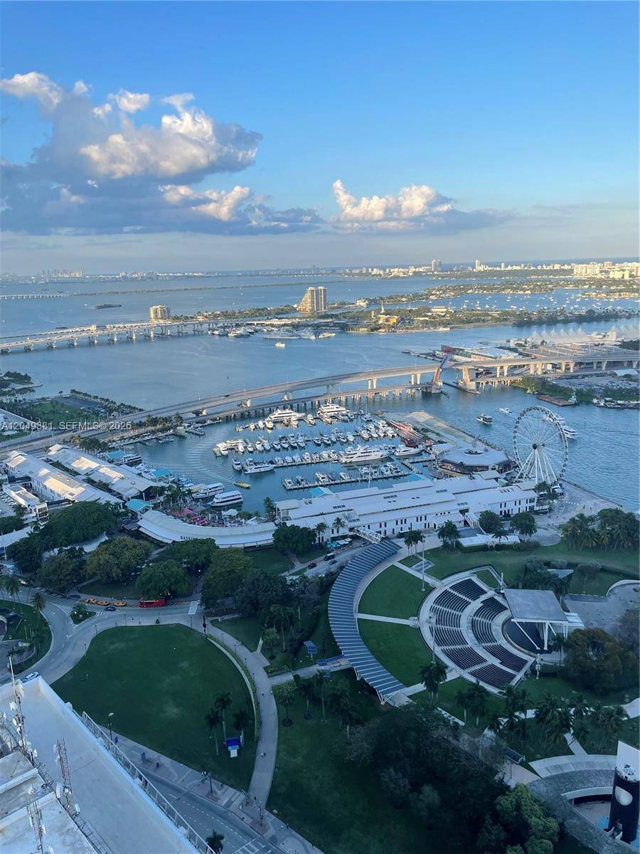50 Biscayne BlvdMiami - 50 BISCAYNE CONDO condo unit 5001 - picture
