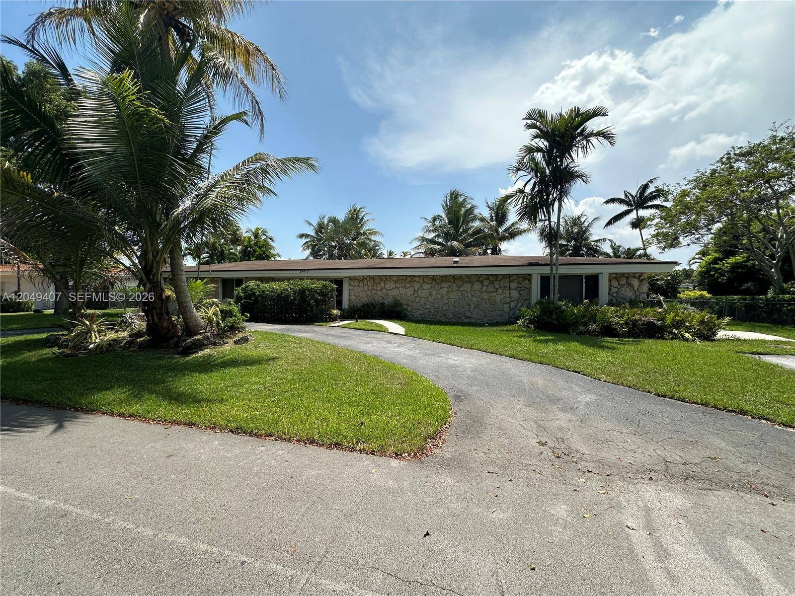 5400 SW 63rd CtMiami - picture