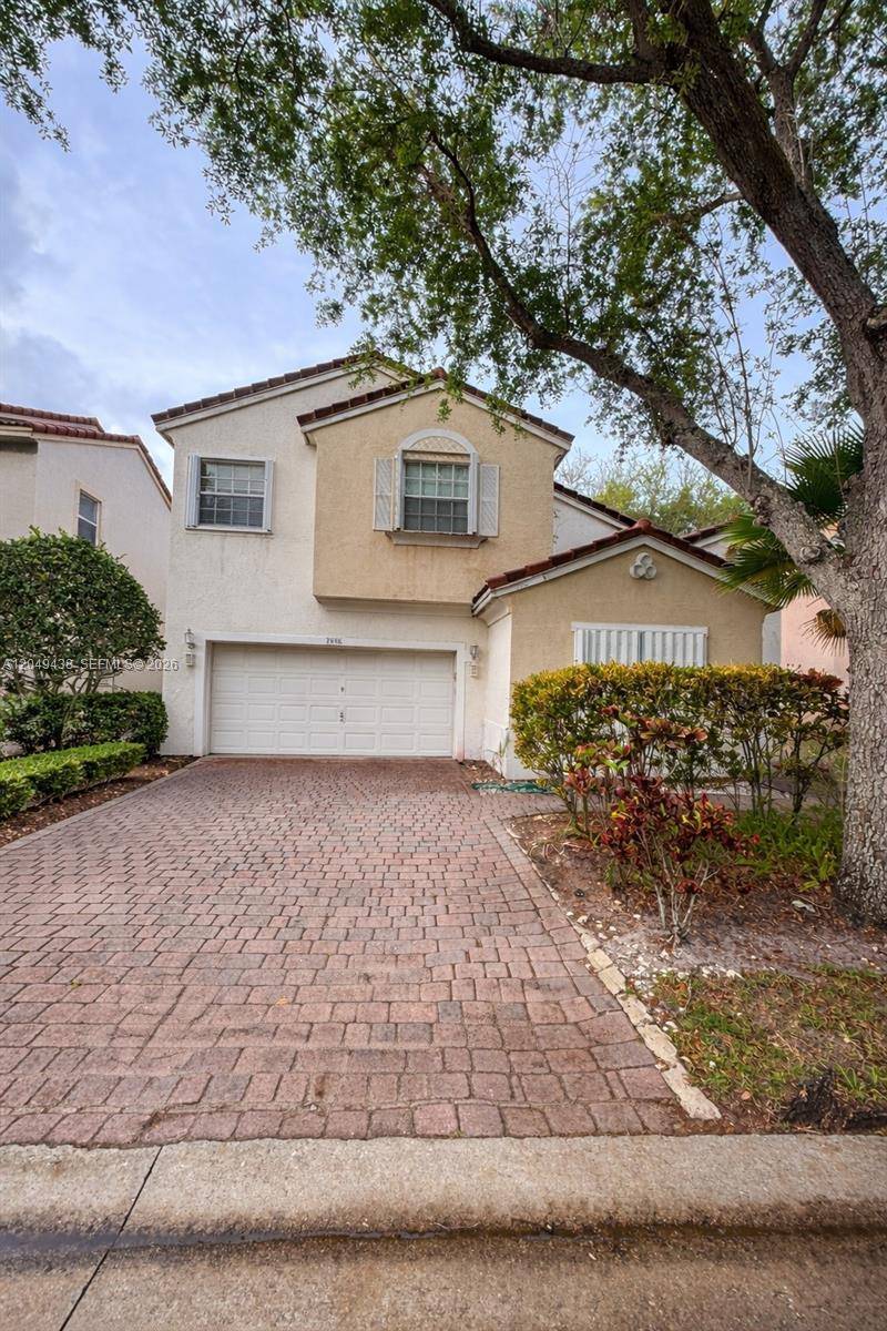 7558 NW 17th DrPembroke Pines - picture
