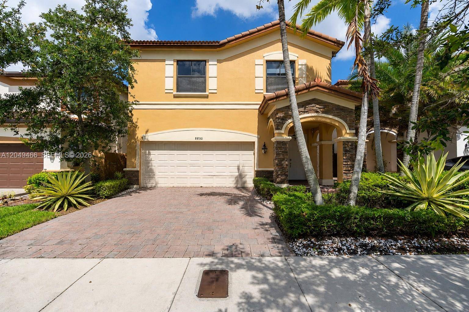 8850 NW 99th PathDoral - picture