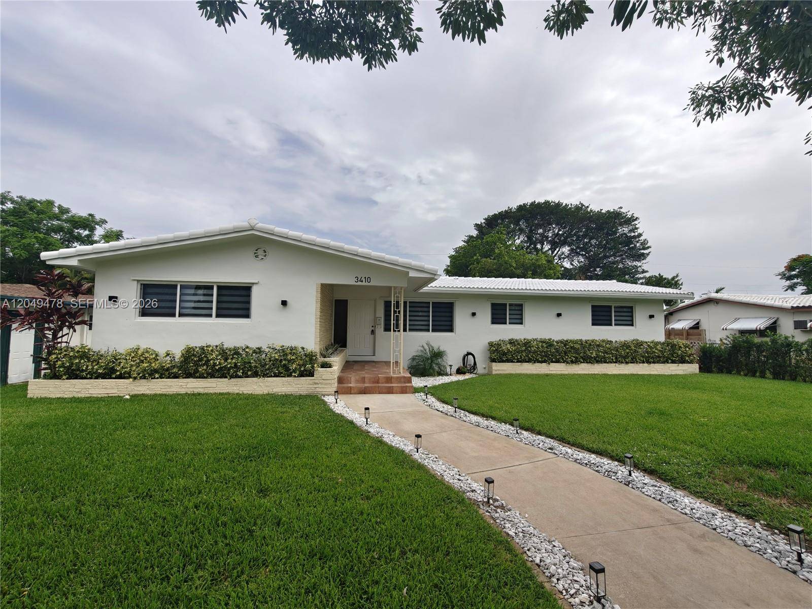 3410 Cleveland StHollywood - picture