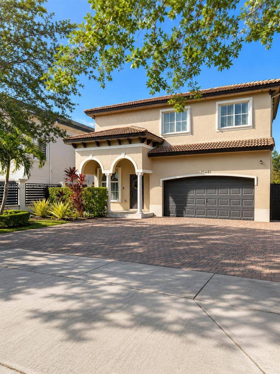 15441 SW 11th TerMiami - picture