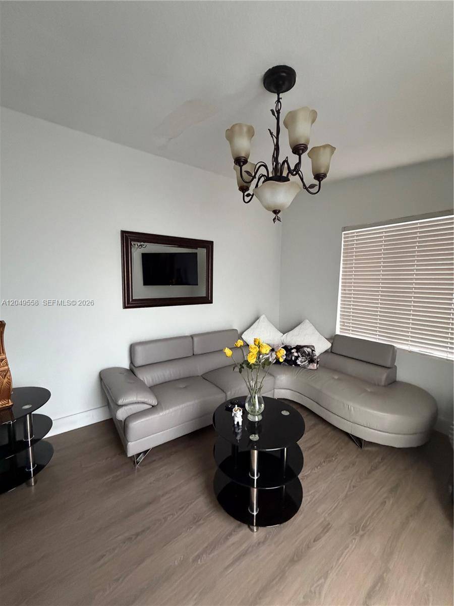 2642 Atlantic AveOpa-Locka - picture