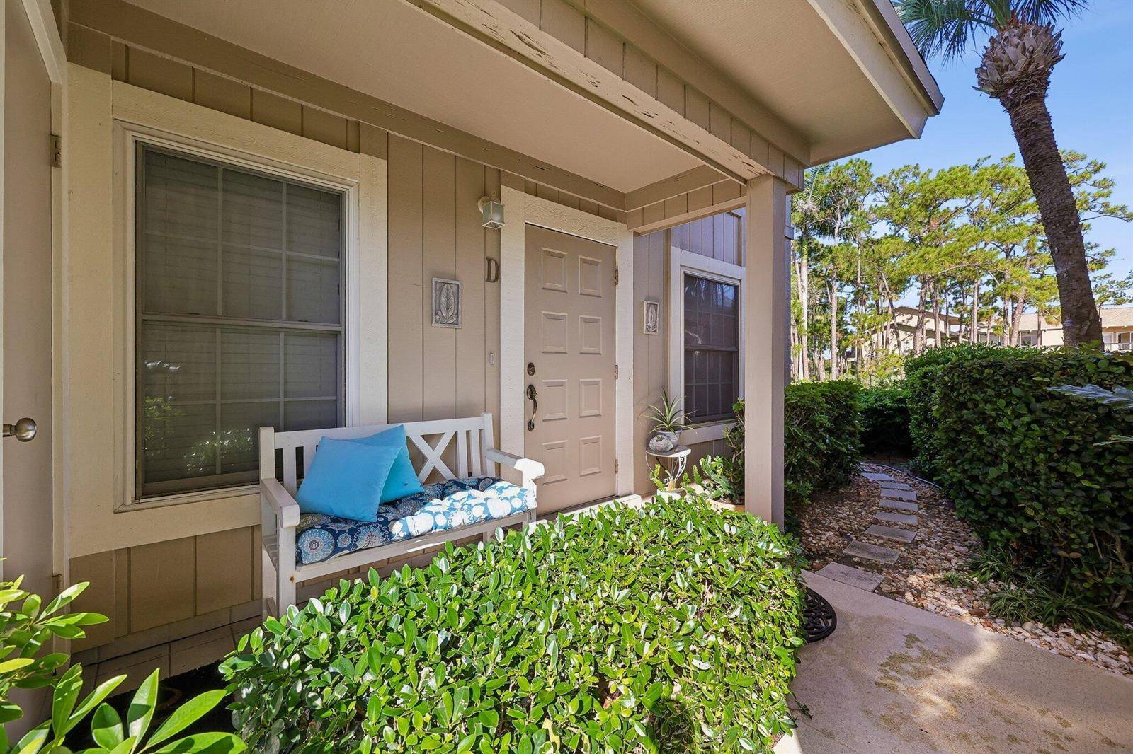9240 SE RiverfrontJupiter - RIVERBEND CONDO A CONDO condo unit D - picture