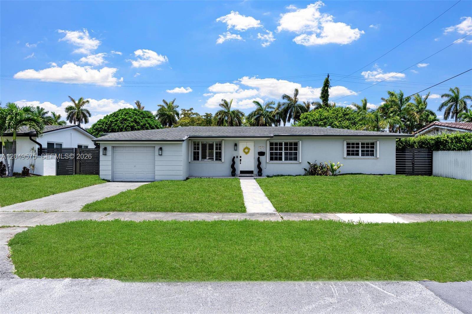 9075 SW 48th TerMiami - picture