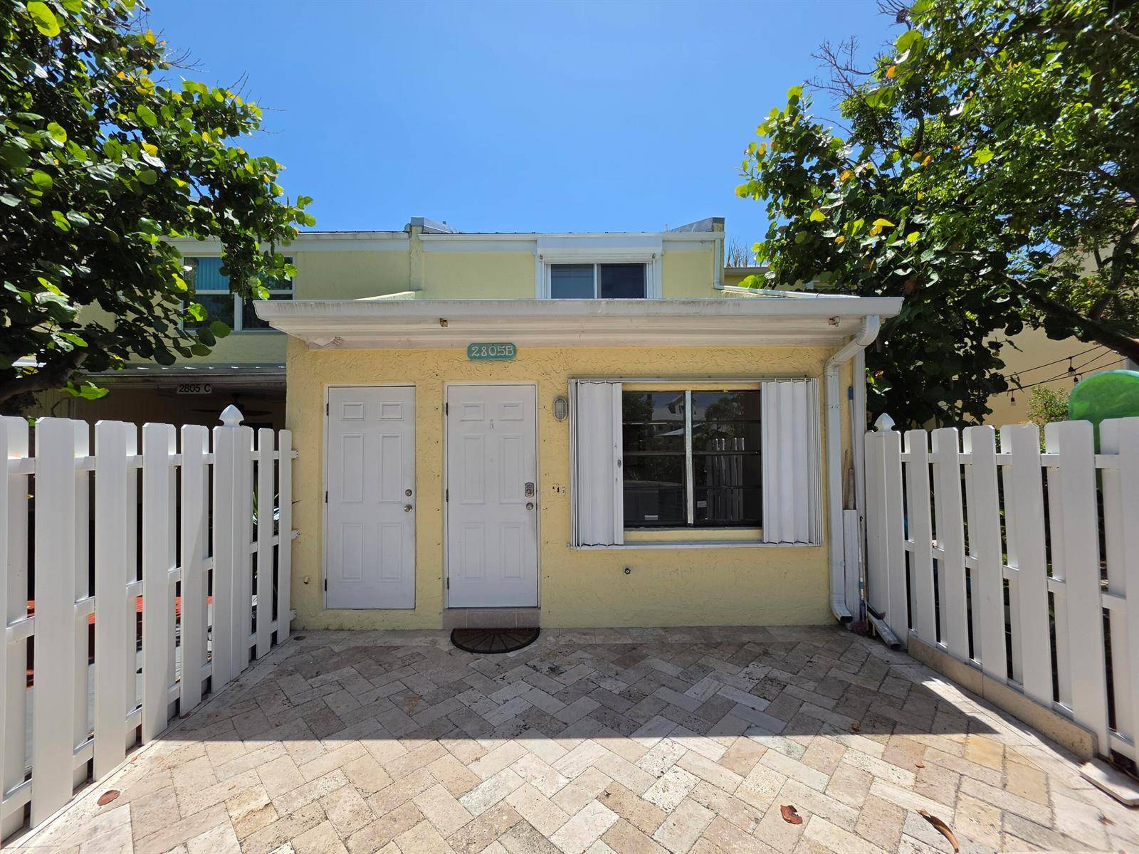 2805 N Highway A1aFort Pierce - CORAL COVE BEACH SECTION 1,Galleon condo unit B - picture