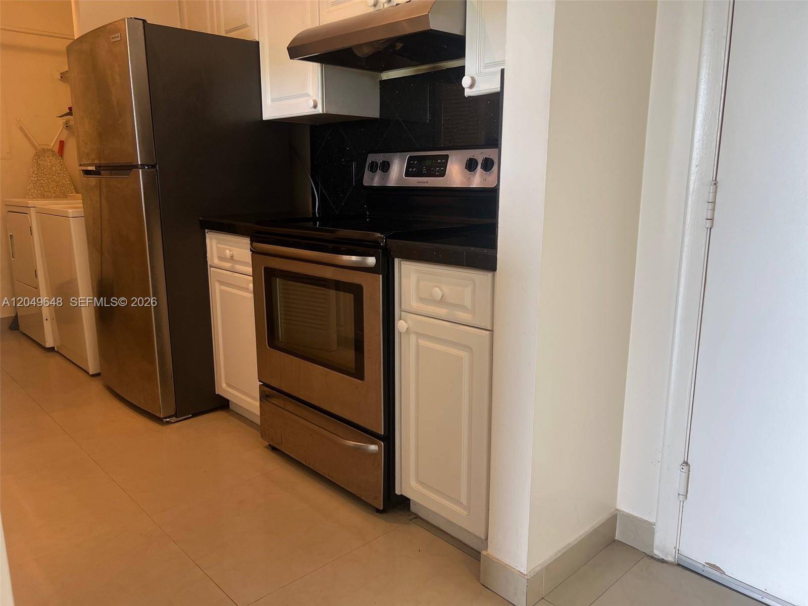 19601 E Country Club DrAventura - Condo 5+ Stories,Condo condo unit 7405 - picture