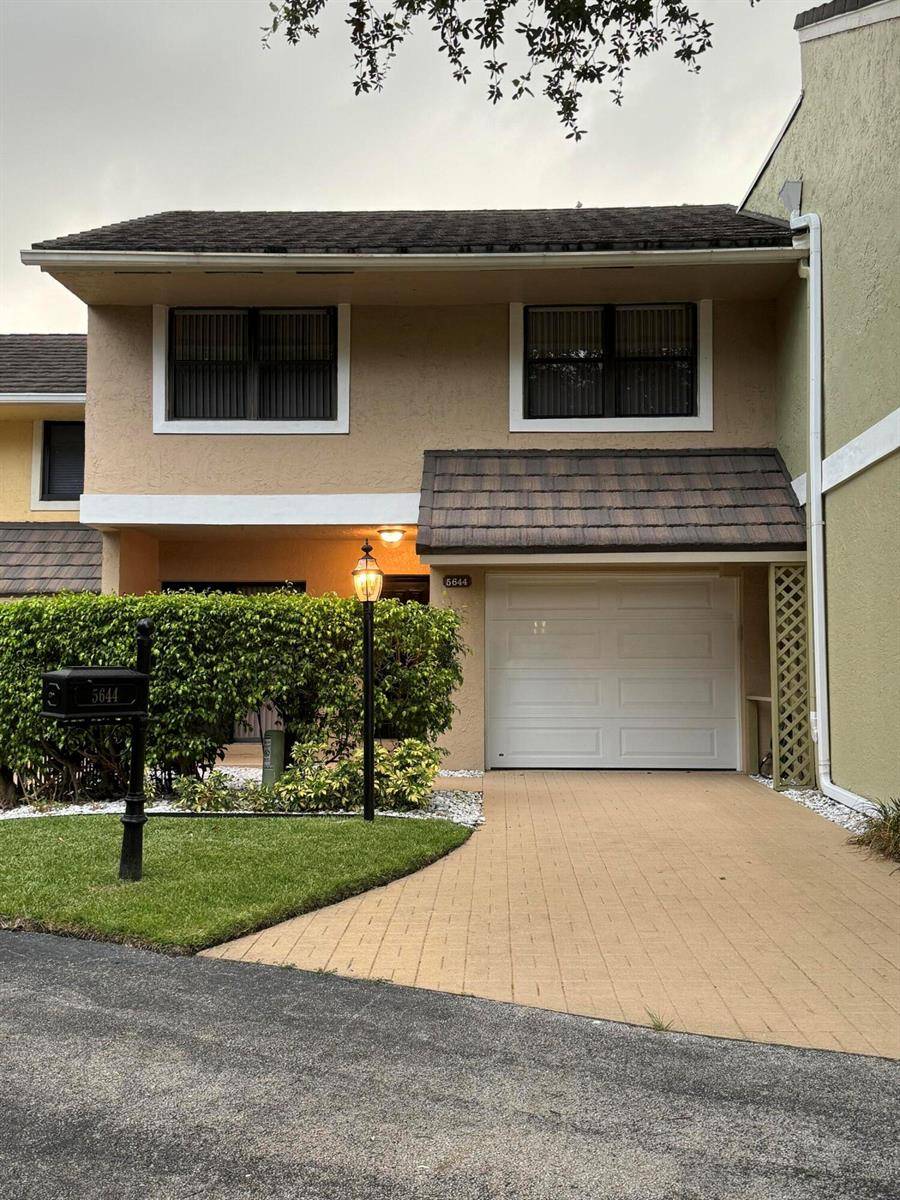 5644 SantiagoBoca Raton - picture