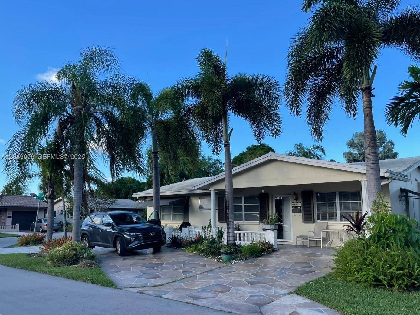 4401 NW 43rd AveTamarac - picture