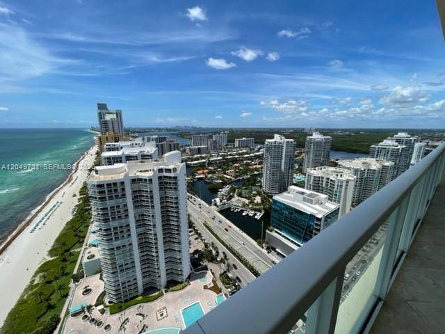 16699 Collins AveSunny Isles Beach - Condo/Co-Op/Annual,Condo condo unit 3910 - picture