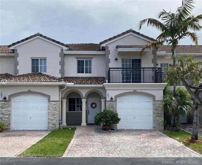 8441 SW 124th AveMiami - Townhouse/Villa-Annual,Townhouse condo unit 103 - picture