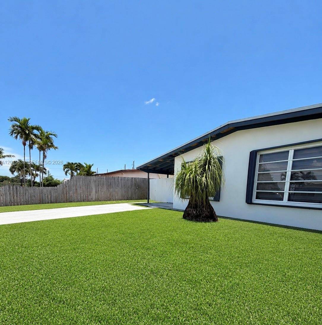 10730 SW 52nd TerMiami - picture