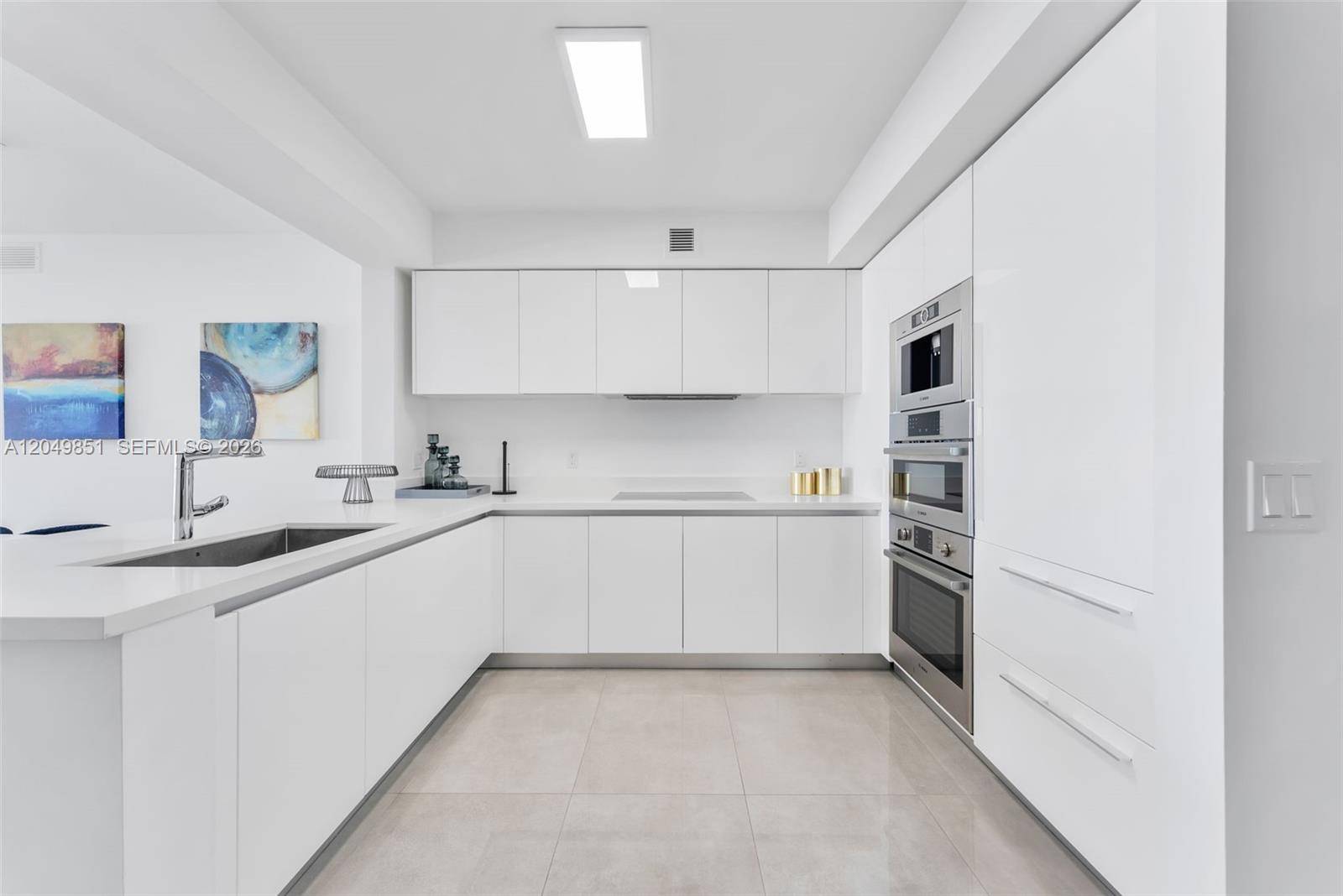 300 Sunny Isles BlvdSunny Isles Beach - Condo 5+ Stories,Condo condo unit 4-1603 - picture