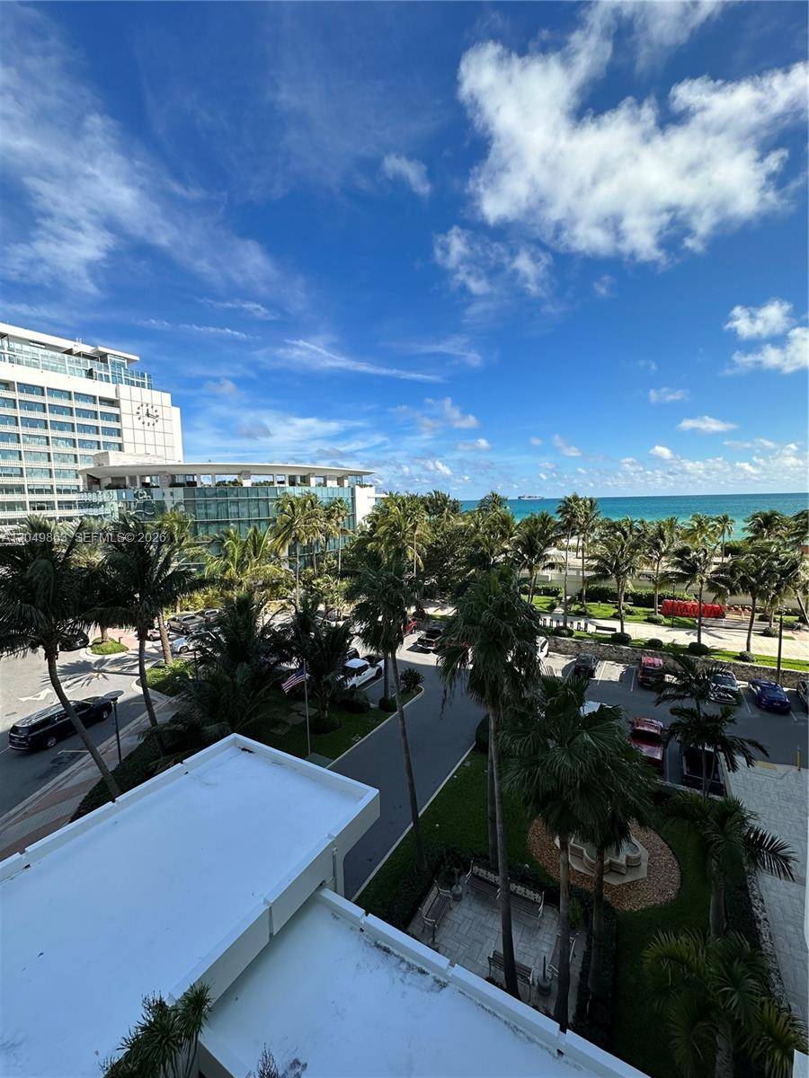 2899 Collins AveMiami Beach - Condo/Co-Op/Annual,Condo condo unit 617 - picture