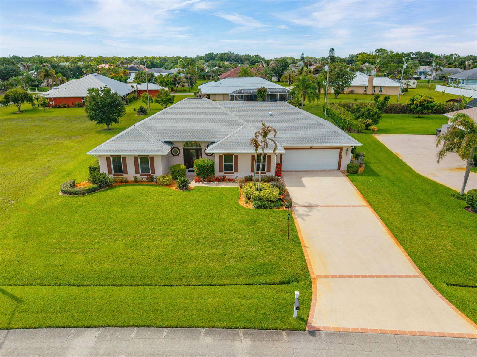 165 SW HawthornePort St. Lucie - picture