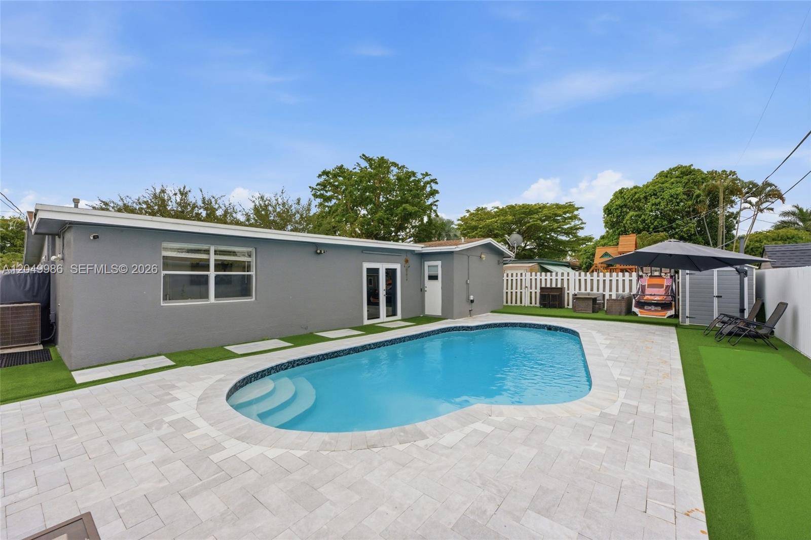 9771 NW 24th PlSunrise - picture