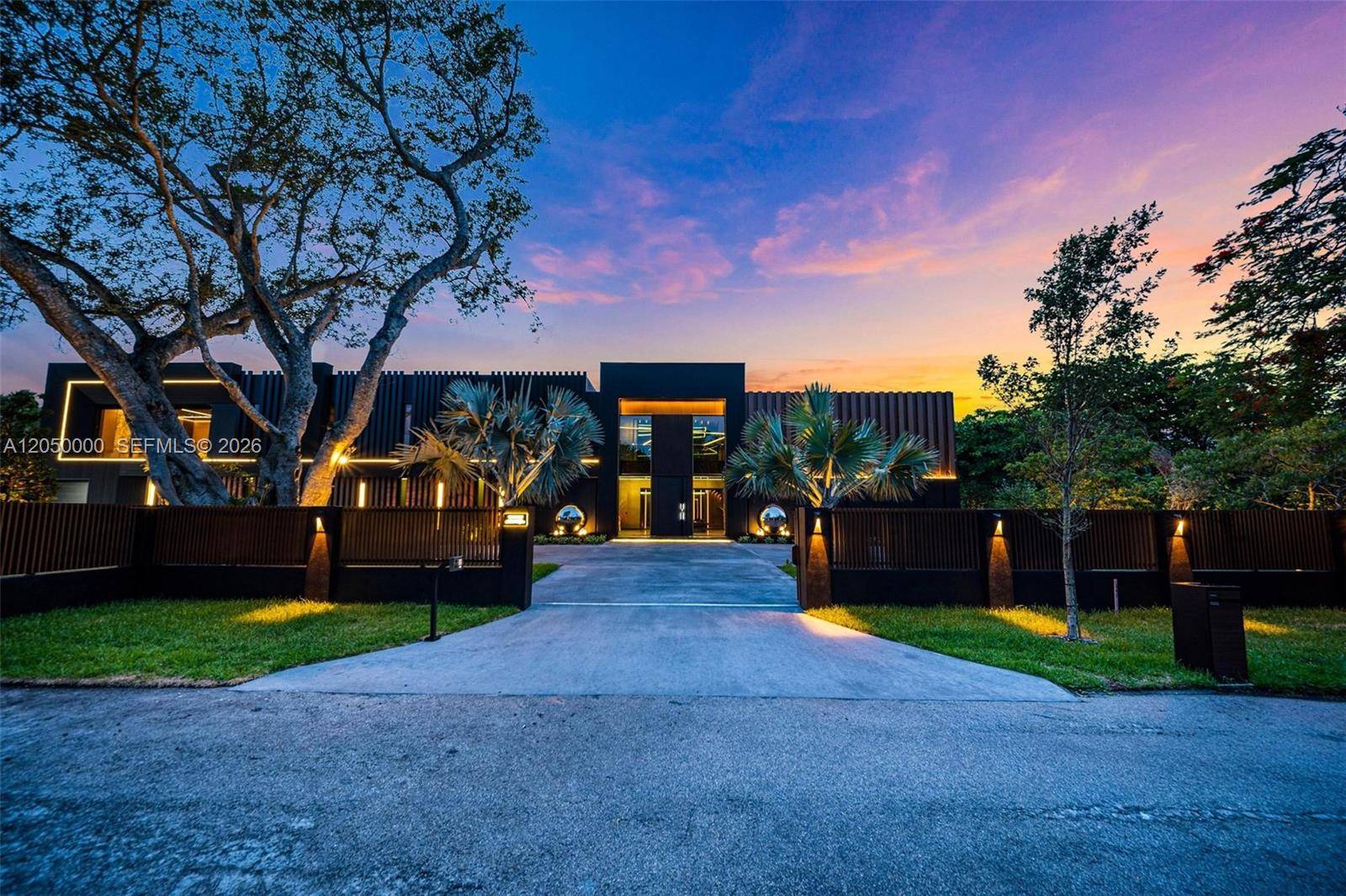 13500 SW 69th AvePinecrest - picture