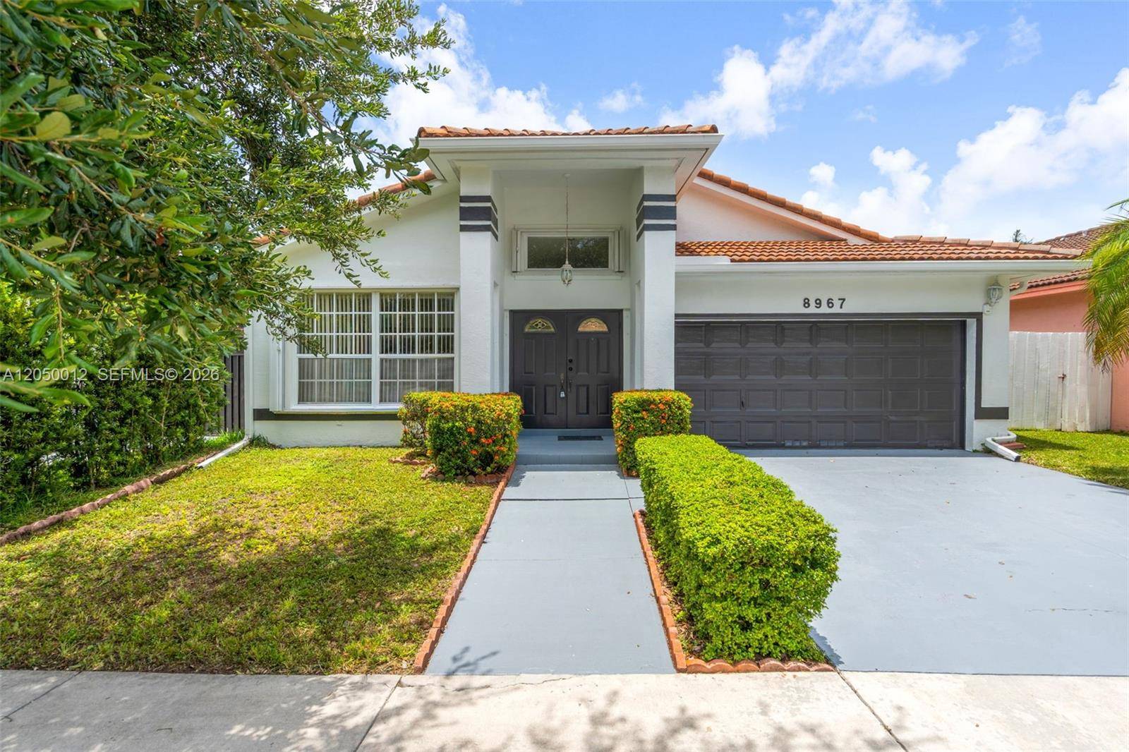 8967 NW 146th TerMiami Lakes - picture