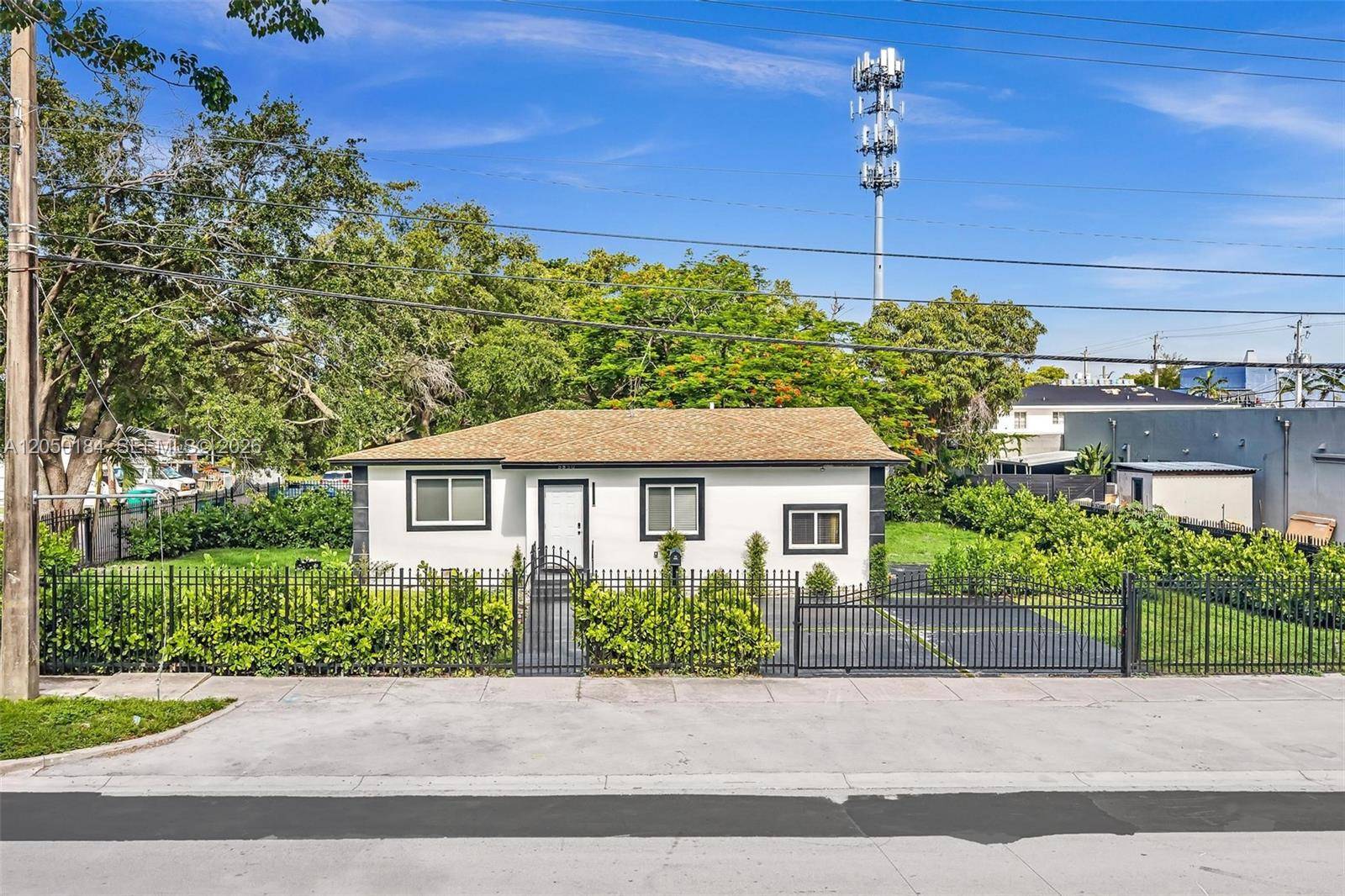 5850 NE 3rd AveMiami - PIERCES LEMON CITY condo unit 1 - picture