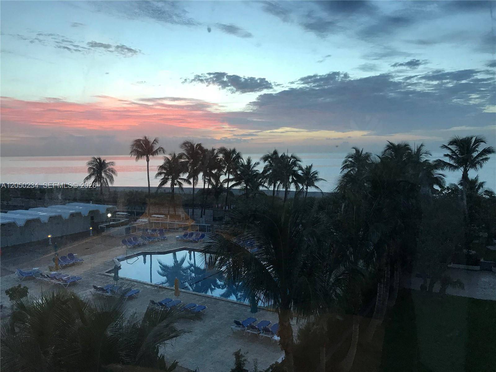5055 Collins AveMiami Beach - Condo/Co-Op/Annual,Condo condo unit 4C - picture