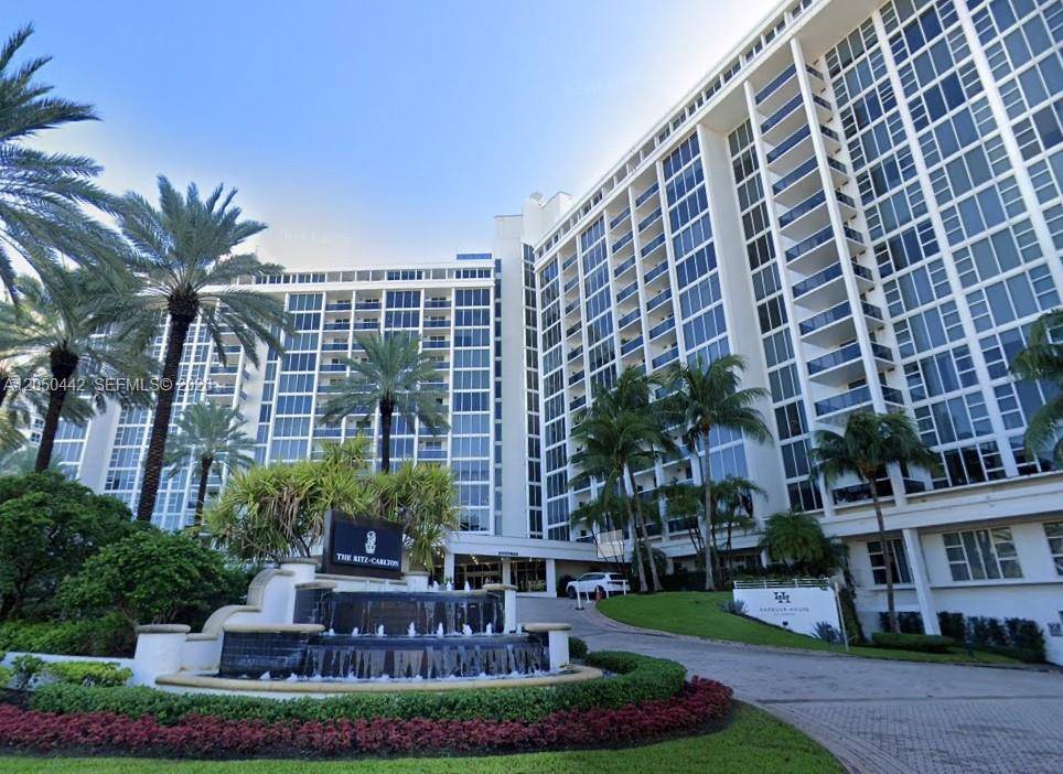 10275 Collins AveBal Harbour - HARBOUR HOUSE condo unit 323 - picture