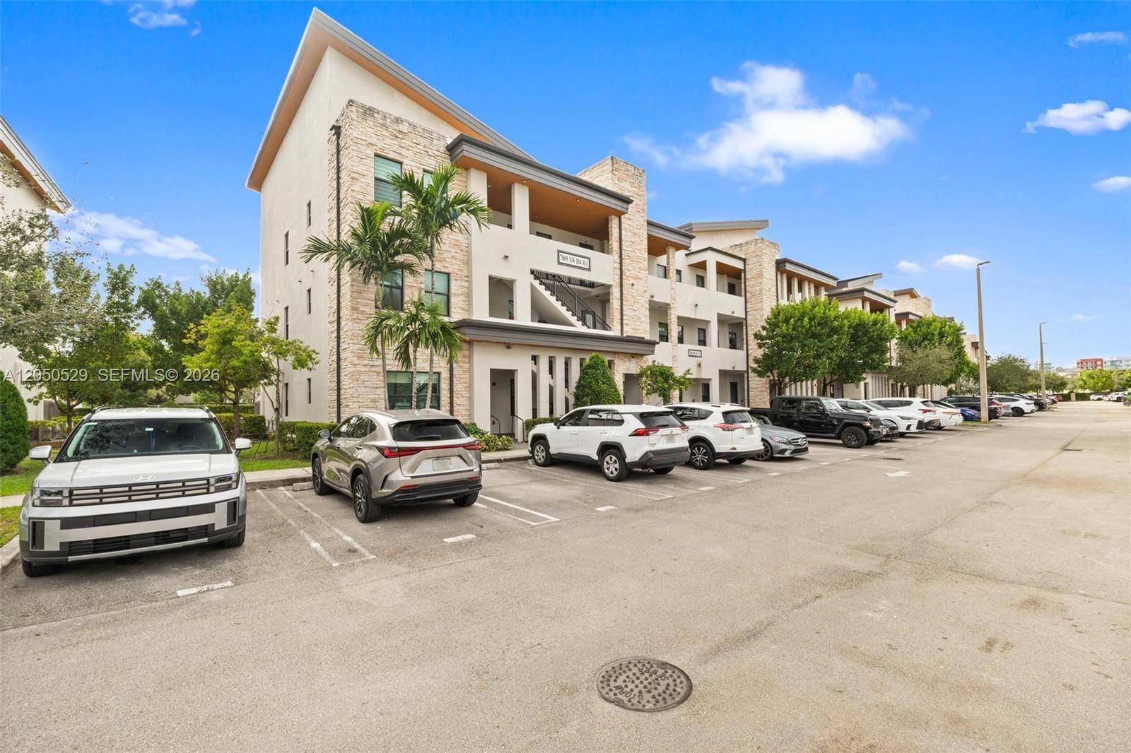 7809 NW 104th AveDoral - APEX AT PARK CENTRAL COND condo unit 1 - picture