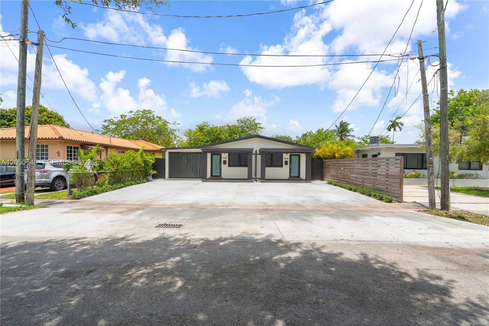 2640 SW 30th CtMiami - Duplex/Tri/Quad-Annual,Multi Family condo unit A - picture