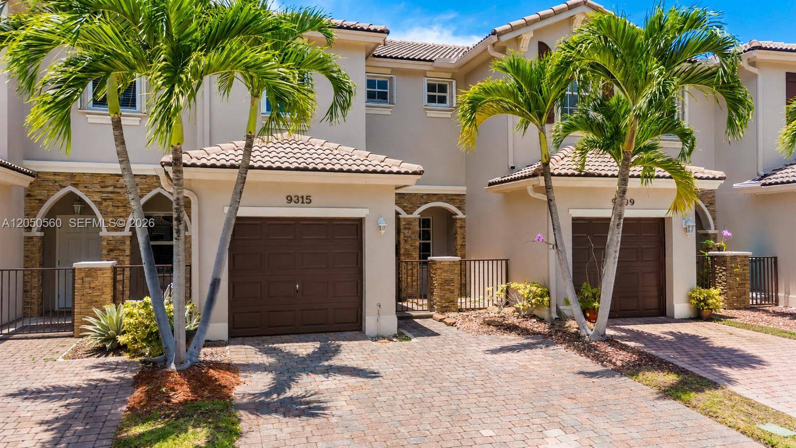 9315 SW 221 StreetCutler Bay - picture