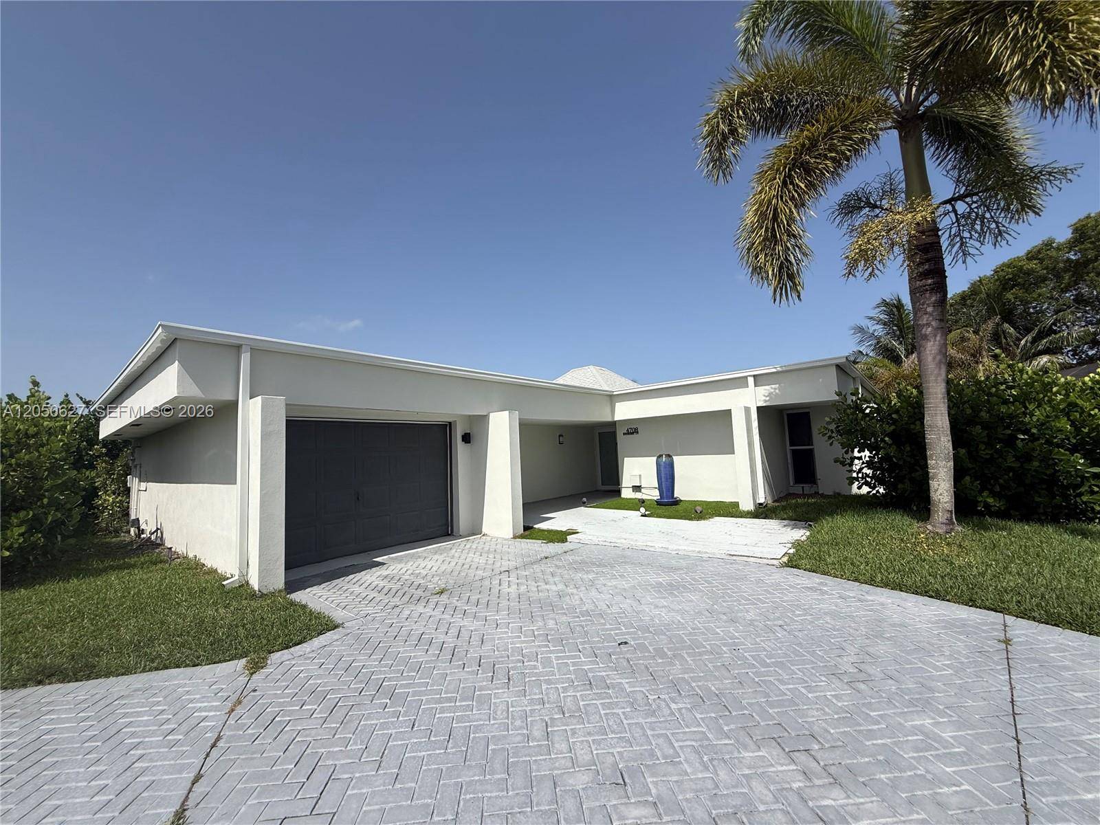 4708 Bayberry LnTamarac - picture