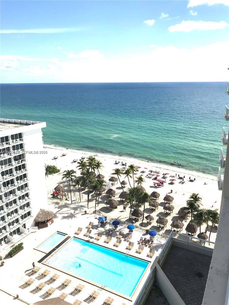 16699 Collins AveSunny Isles Beach - LA PERLA CONDO condo unit 1605 - picture