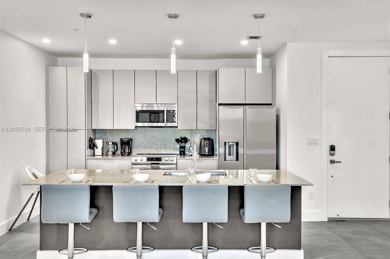 2100 Miami RdFort Lauderdale - Everglade Land Sales Co condo unit 303 - picture