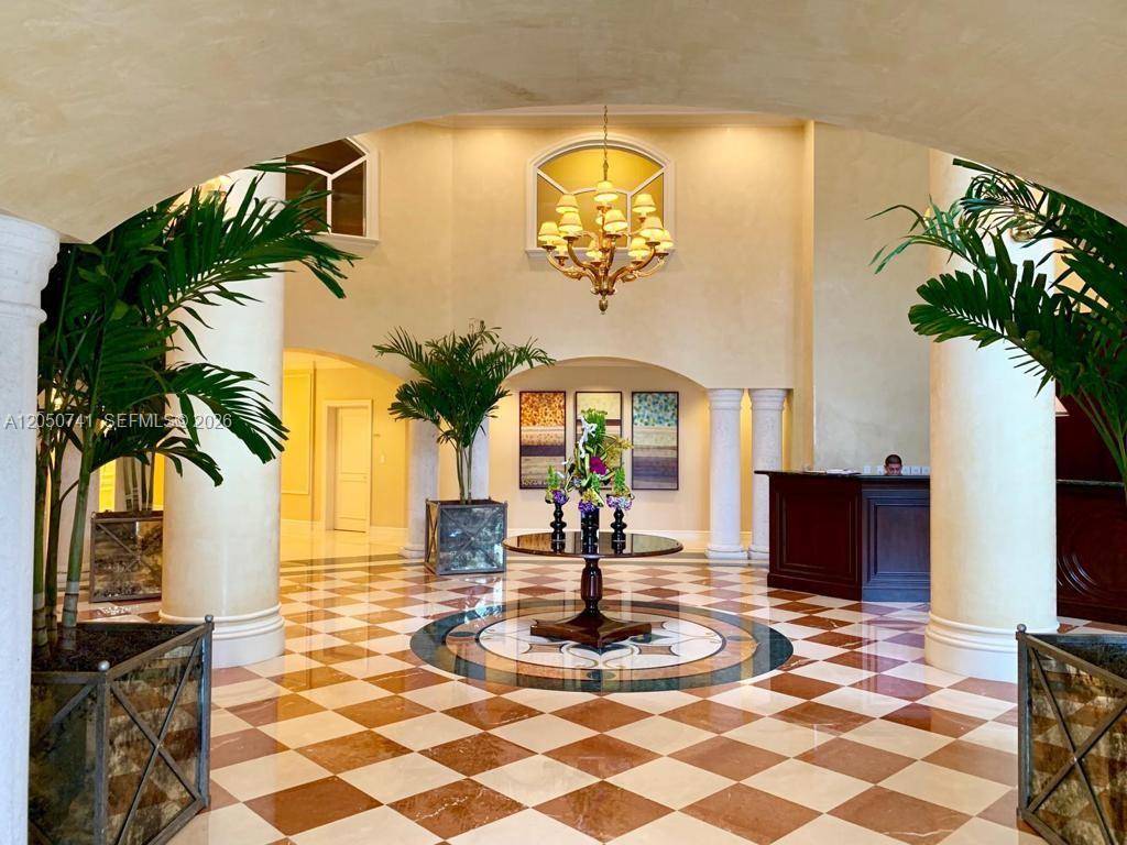 20000 E Country Club DrAventura - Condo 5+ Stories,Condo condo unit 405 - picture