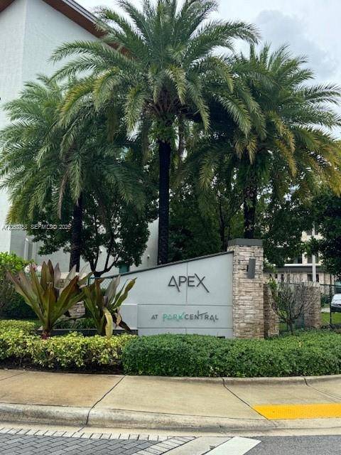 8031 NW 104th AveDoral - Condo 1-4 Stories,Condo condo unit 32 - picture