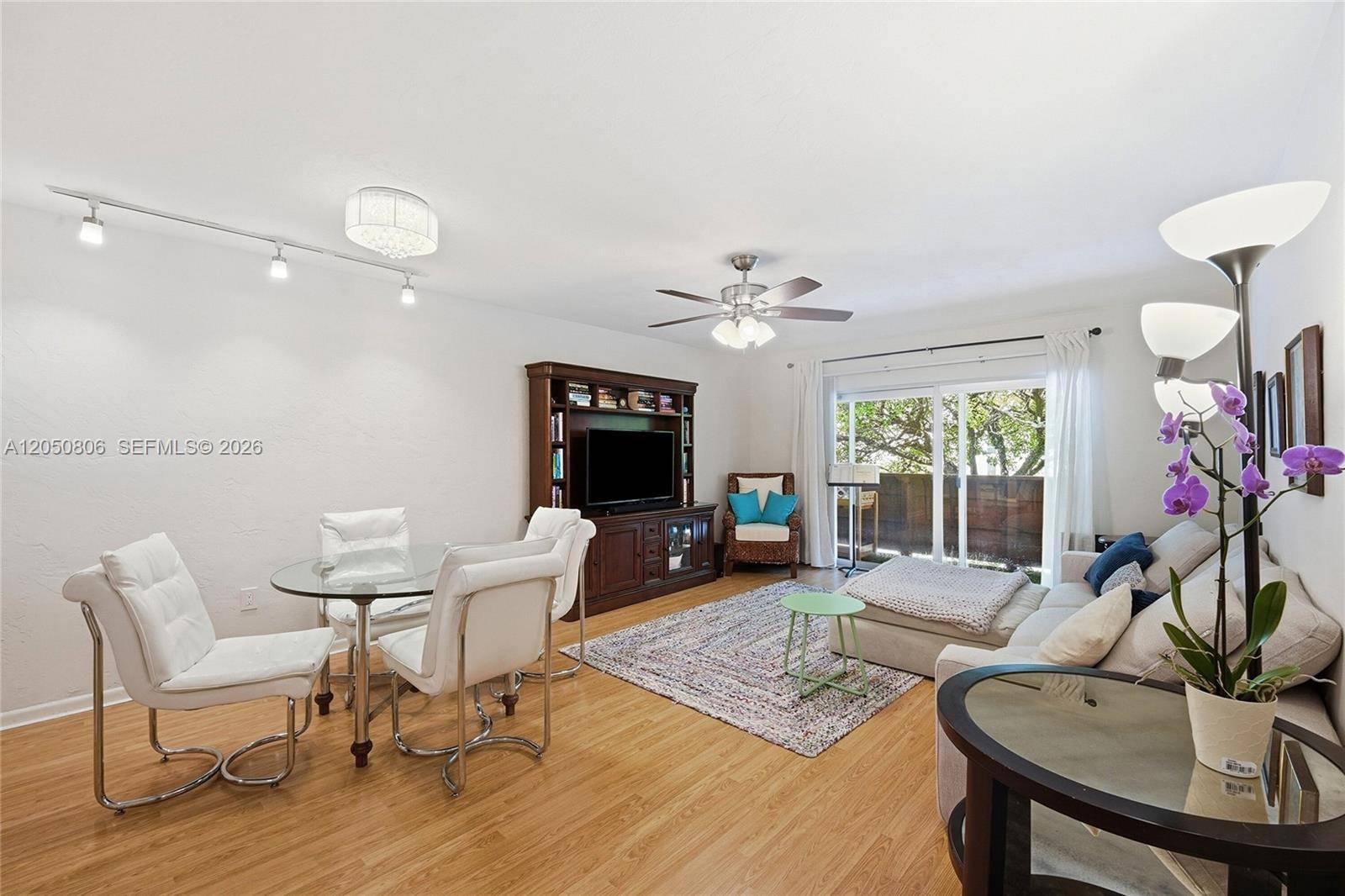 1205 Mariposa AveCoral Gables - Condo 1-4 Stories,Condo condo unit 403 - picture