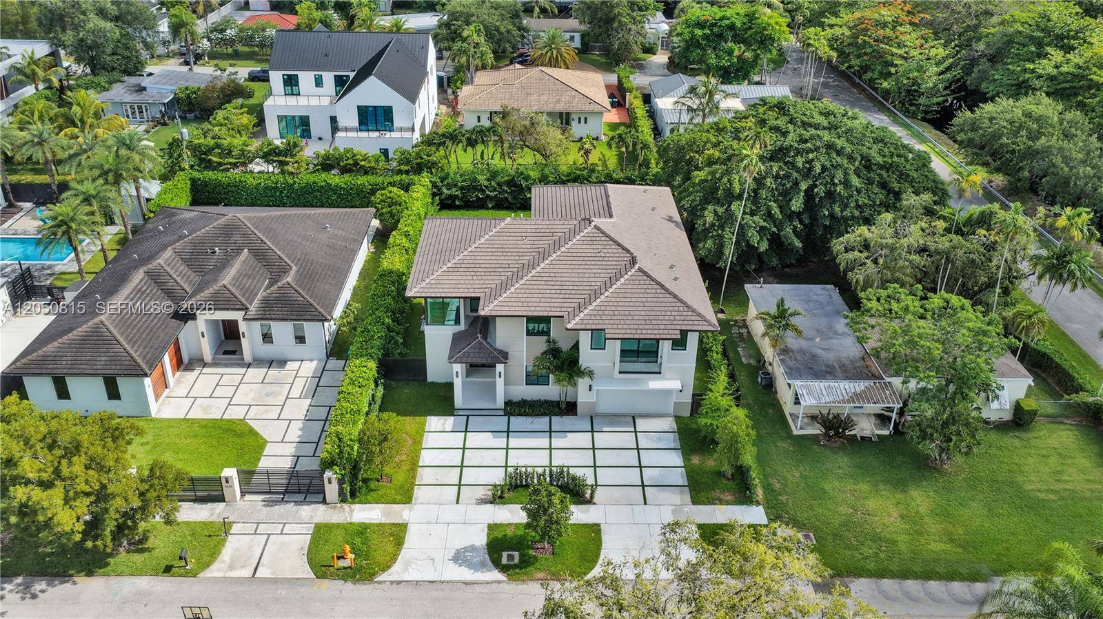 6415 SW 83rd StMiami - picture