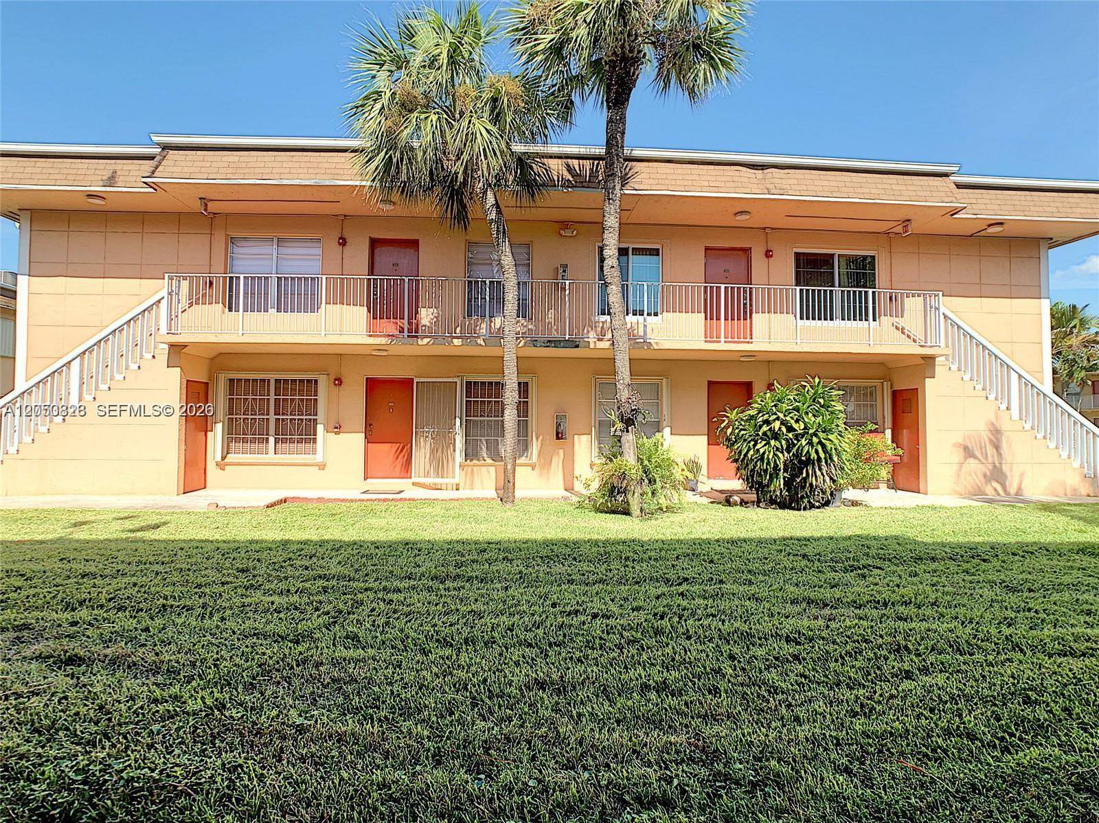 12830 SW 43rd DrMiami - Condo 1-4 Stories,Condo condo unit 163-B - picture
