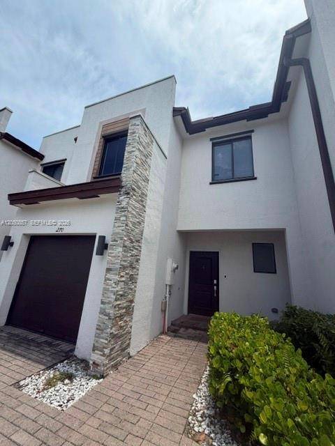 270 NE 208 terraceMiami - picture