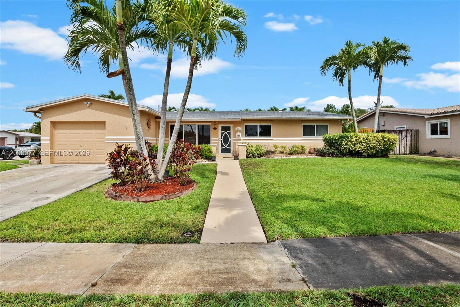 2251 NW 87th AvePembroke Pines - picture