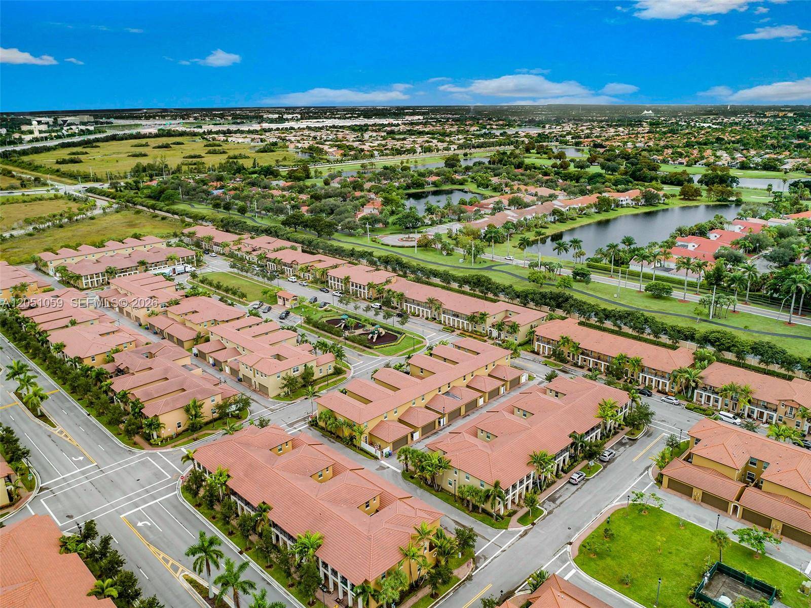 1213 SW 147th AvePembroke Pines - picture