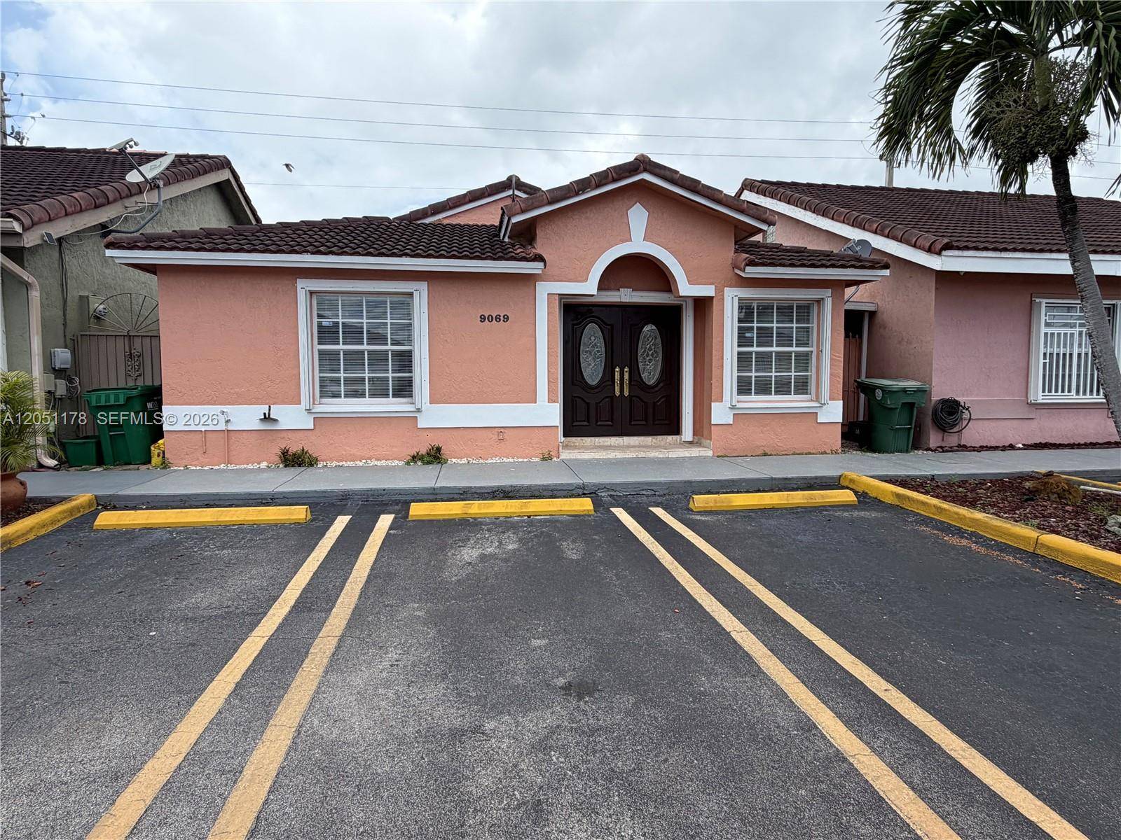 9069 NW 121st TerHialeah Gardens - LES FONTAINES CONDO condo unit 81 - picture
